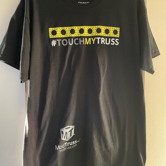 Men’s Tshirt - Picture 4 of 5